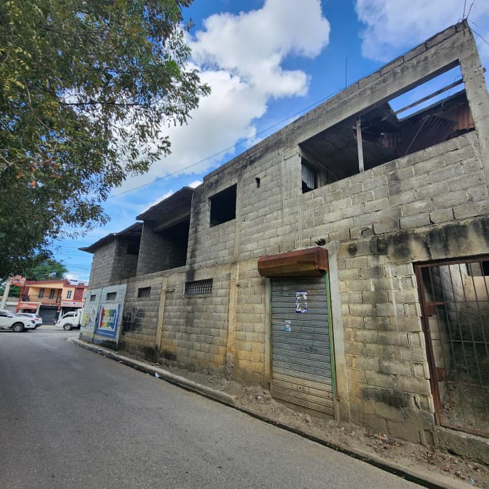 Edificio Comercial en Venta Avenida Duarte Navarrete - foto 3