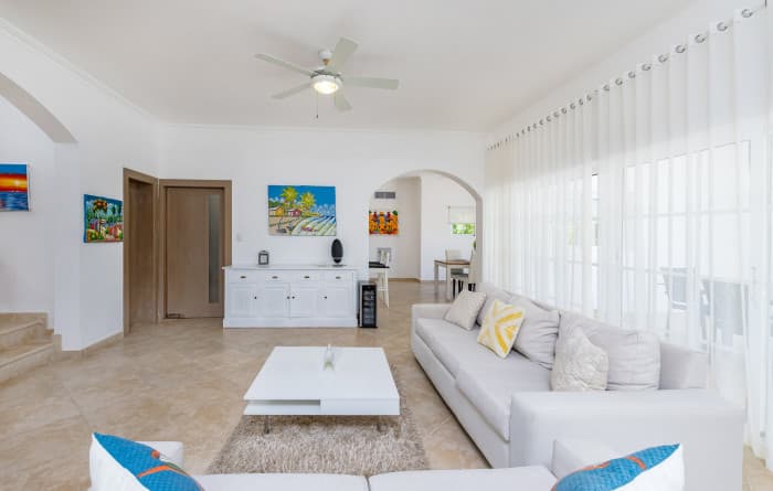 Venta Espectacular Villa Equipada en Punta Cana R.D. - foto 4