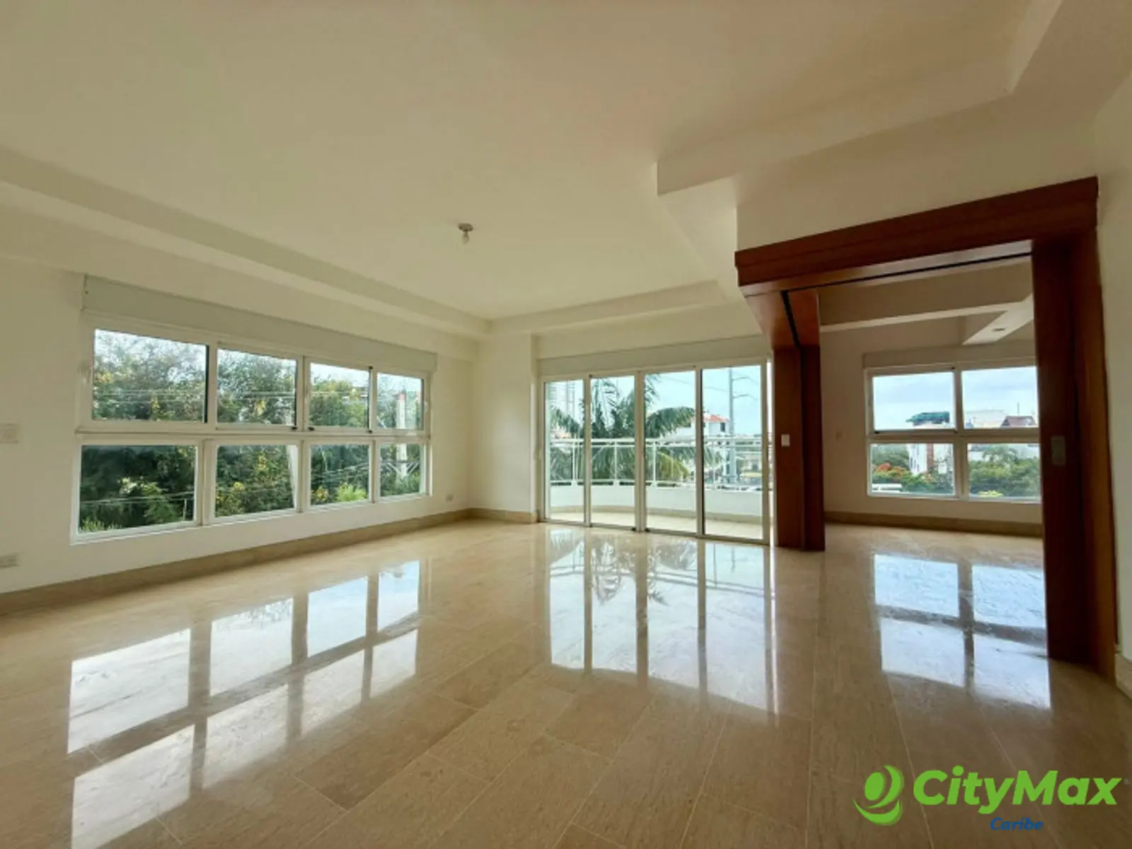 En Renta Apartamento en Torre Gil Roma Santo Domingo RD - foto 2