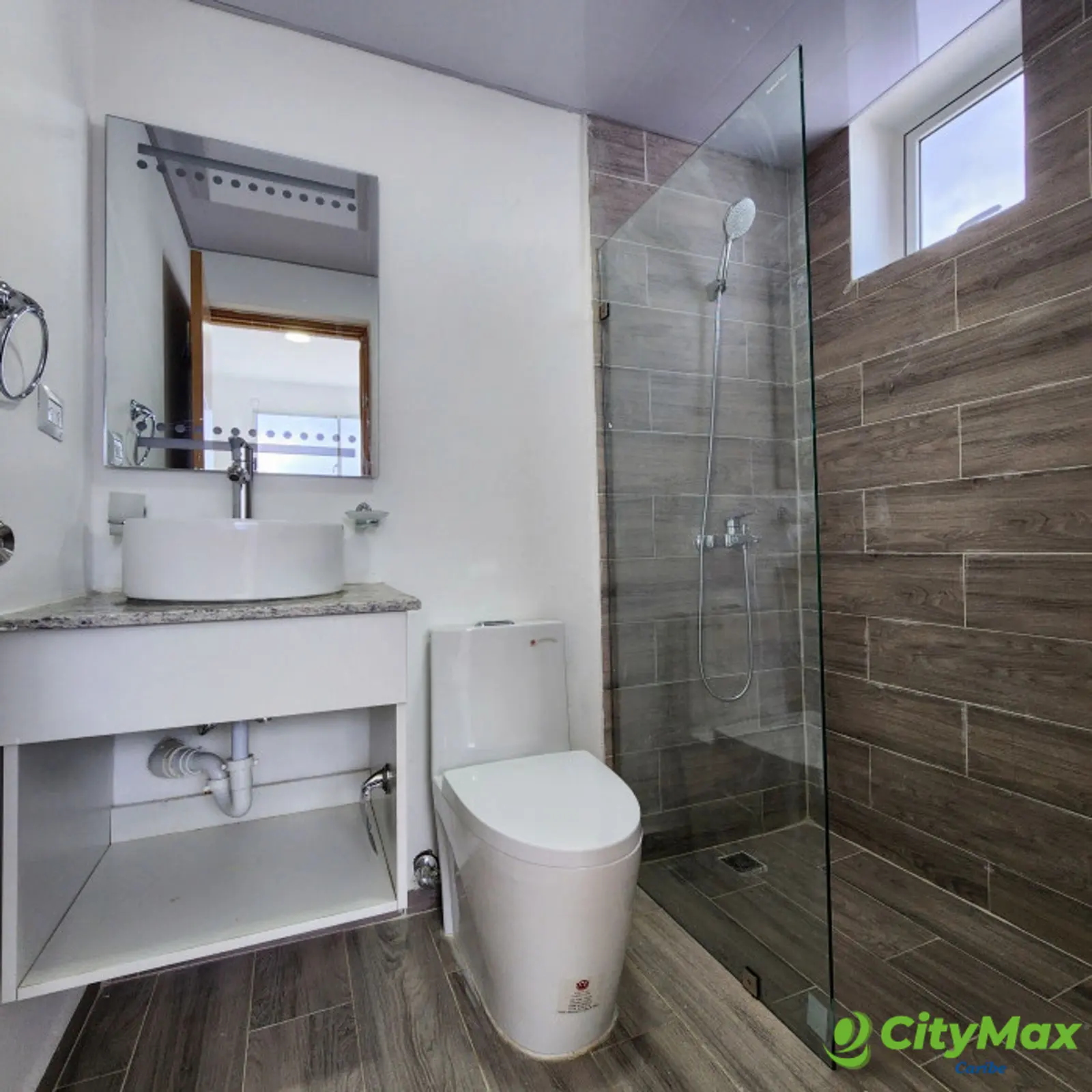 Exclusivo Pent House en Venta en Navarrete Santiago R.D - foto 13