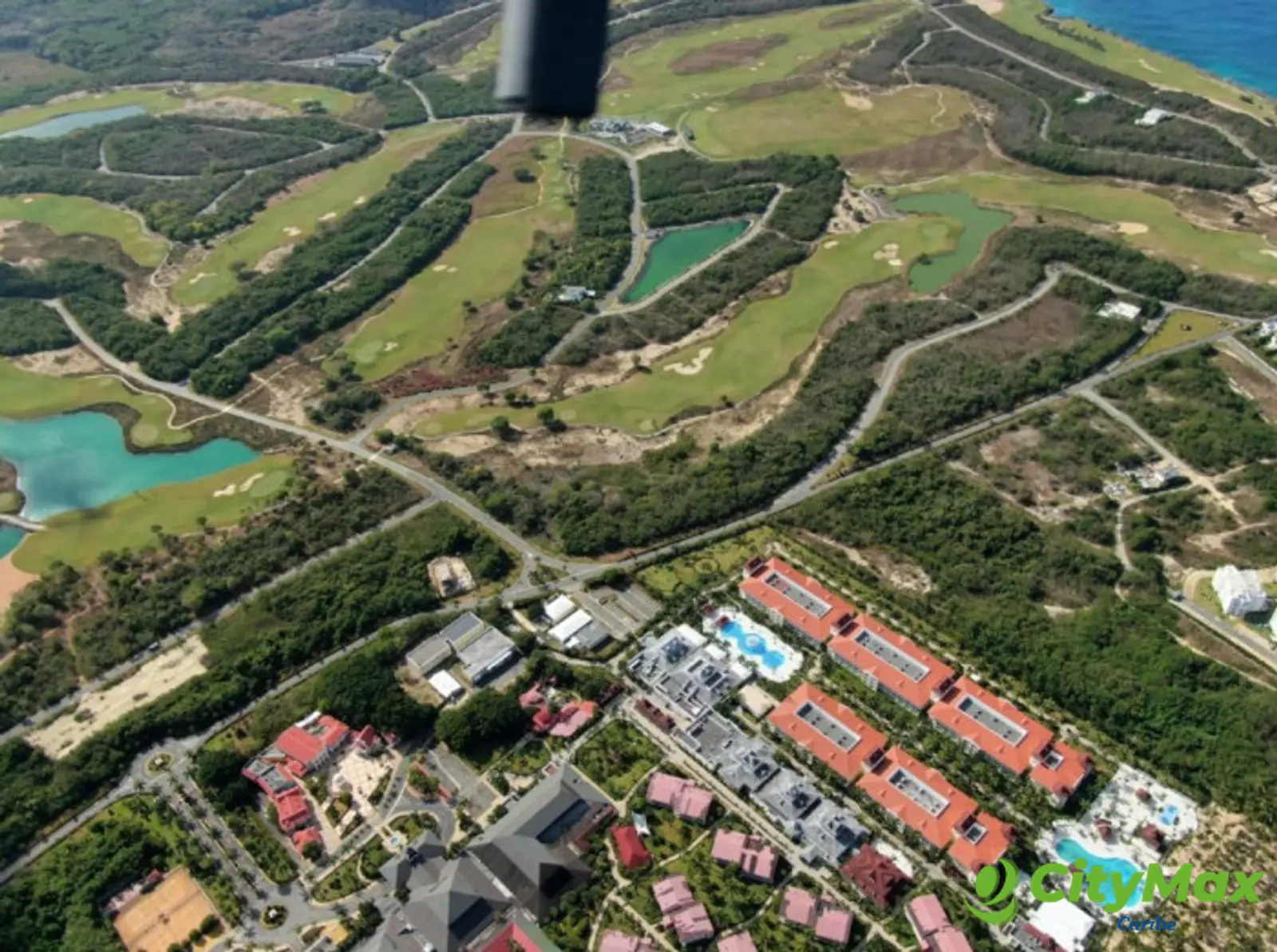 Terreno en Venta frente al campo de Golf Frente al Mar - foto 5
