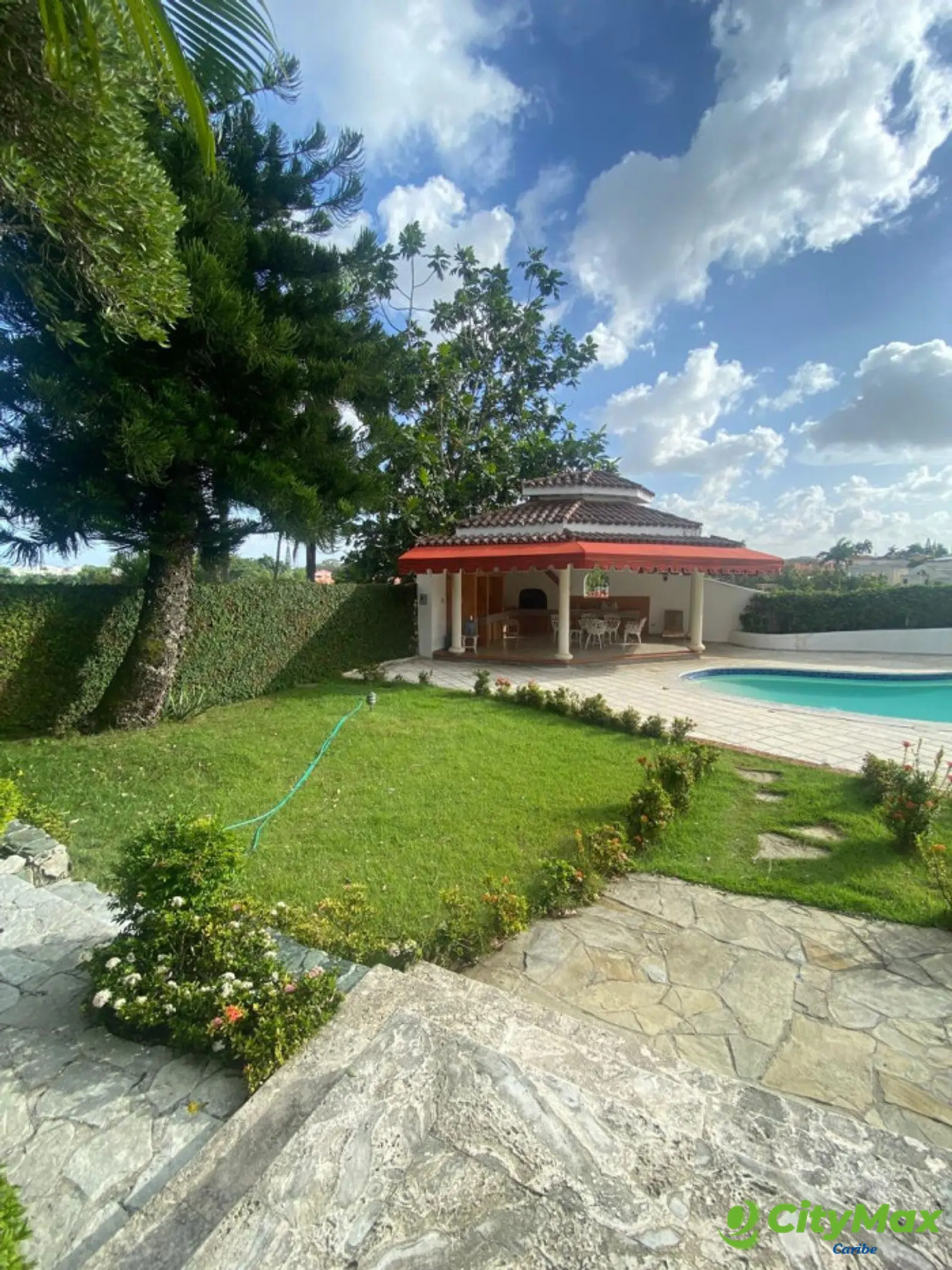 En Venta Hermosa Casa en Altos de Arroyo Hondo III - foto 10