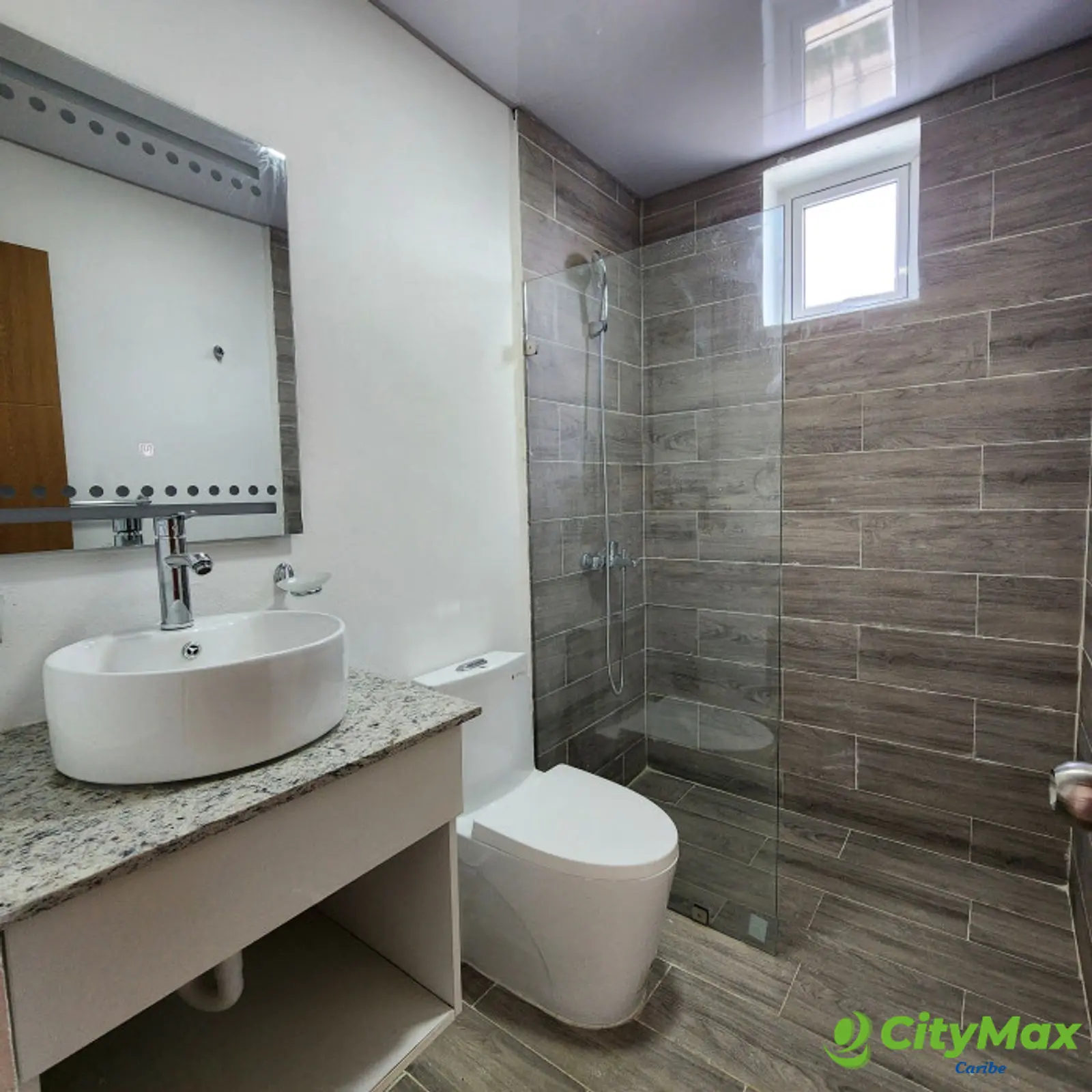 Exclusivo Pent House en Venta en Navarrete Santiago R.D - foto 19