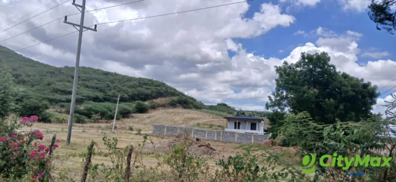Terreno en venta en Navarrete Santiago R.D. - foto 4