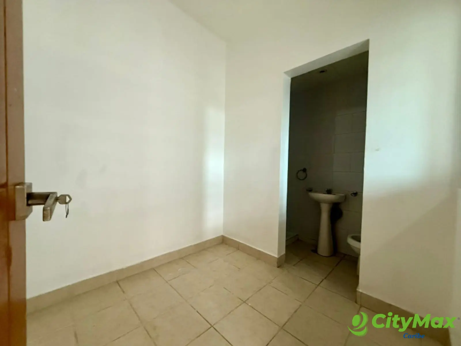 En Renta Apartamento en Torre Gil Roma Santo Domingo RD - foto 11